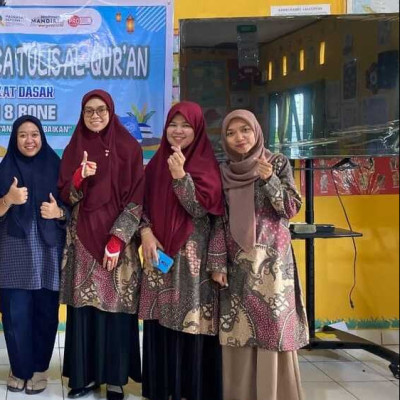 Panitia Syukuri Kesuksesan Pelatihan BTQ MIN 8 Bone dengan Momen Kebersamaan