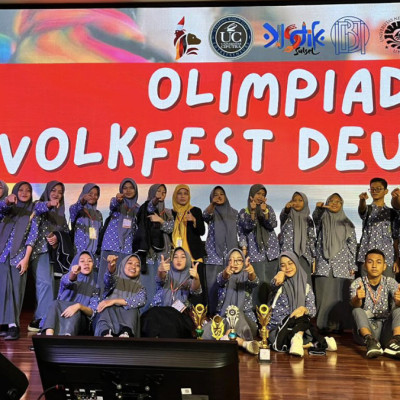 MAN 1 Kota Makassar Raih Juara Pertama Olimpiade Bahasa Jerman di Universitas Ciputra