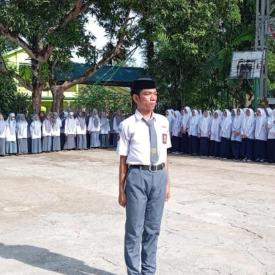 Warga Ponpes Sultan Hasanuddin Gowa Gelar Upacara Peringatan Hari Pahlawan