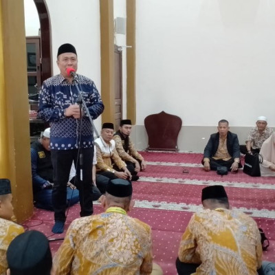 Kakan Kemenag Bone Lepaskan 151 Jemaah Umrah Mahabbul Karim