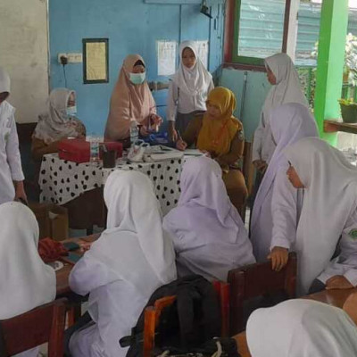 Cegah Anemia dan Stunting, Puskesmas Lauleng Gelar Pembinaan Kesehatan di MAN 1 Parepare