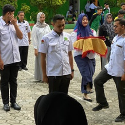 Guru MTsN 2 Sidrap Laksanakan Gladi Kotor Persiapan Upacara Hari Guru Nasional