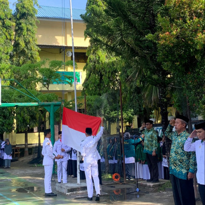 Semarak Hari Guru Nasional, MAN Enrekang Jadi Pusat Perayaan