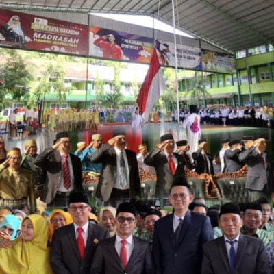 Kementerian Agama Kota Makassar Gelar Upacara Peringatan Hari Guru Nasional 2024