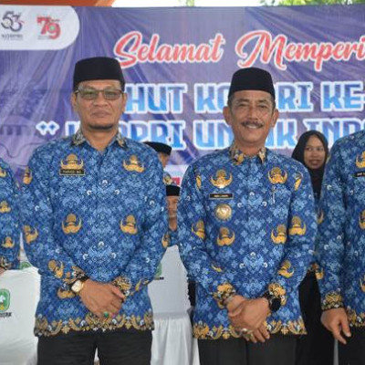 Kakankemenag bersama Pj Bupati Sinjai Upacara HUT KORPRI dan HUT Guru di Lapangan Sinjai Bersatu