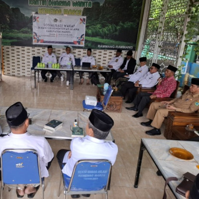 Kemenag-BWI Siap Kembangkan Maros sebagai Kota Wakaf