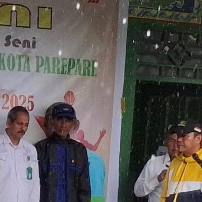 Kakan Kemenag Parepare Buka Resmi Porseni di Pontren Al-Mustaqim