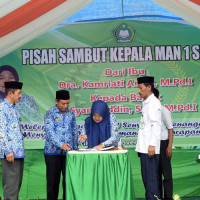 PHU Kantor Kementerian Agama Sinjai Hadiri Pisah Sambut Kepala MAN 1 Sinjai