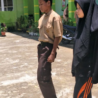 Latihan Rutin Pelaksana Upacara Hari Senin MAN 2 Sinjai