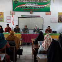 MUSYAWARAH GURU MATA PELAJARAN MGMP/KKG KKM MTsN 1 ENREKANG