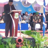 Kakan Kemenag Pinrang Membacakan Doa di Hari Jadi Kabupaten Pinrang Ke-58