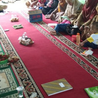 MEMBERDAYAKAN ISTRI DAN KARYAWATI KUA SOREANG LEWAT KKPÂ 