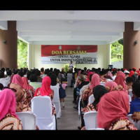 DOA BERSAMA LINTAS AGAMA MENGGUGAH RASA NASIONALISME DI KEBUN RAYA JOMPIE