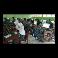 Simulasi UNBK MAN 1 Bulukumba Dibagi Tiga Sesi