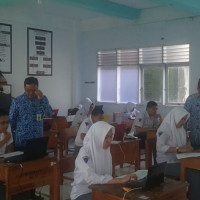 Seksi PAIS Kunjungi USBN Sekolah seMakassar